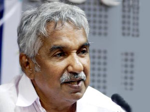 വര്ഗ്ഗീയത; ഉമ്മന്ചാണ്ടി എന്തു ചെയ്യും? വര്ഗ്ഗീയത; ഉമ്മന്ചാണ്ടി എന്തു ചെയ്യും?