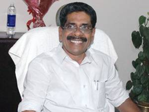 ടിപി വധം അതിവേഗ കോടതി വിചാരണ ചെയ്യണം ടിപി വധം അതിവേഗ കോടതി വിചാരണ ചെയ്യണം
