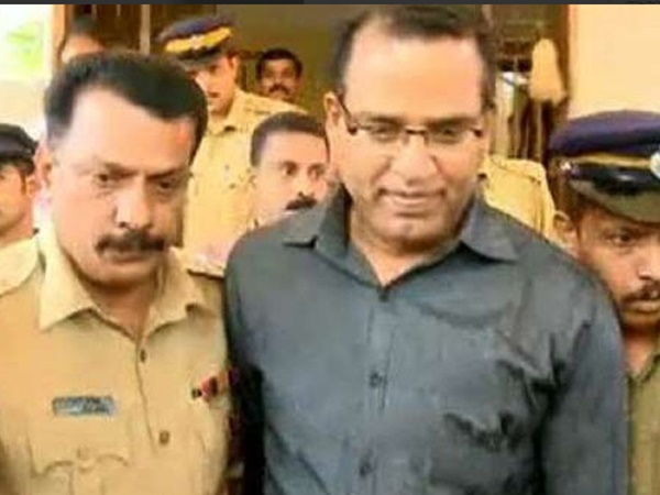 സോഷ്യല് മീഡിയയ്ക്കാണ് കുത്ത്