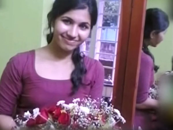 വസ്ത്രത്തിന്റെ നിറം