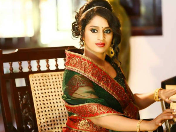 സാധാരണക്കാരിയായ പെണ്ണ്