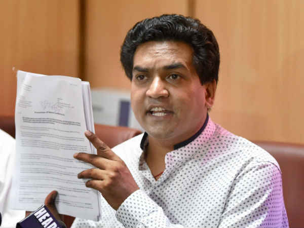പാര്ട്ടിയില് നിന്നും പുറത്തേക്ക്?