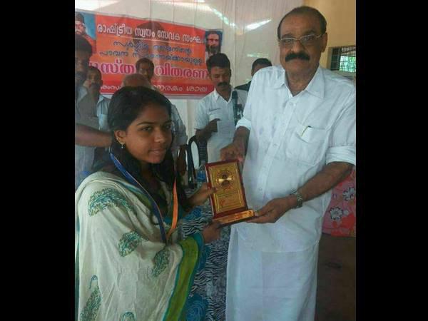 പരിപാടിയിൽ കുട്ടികൾ