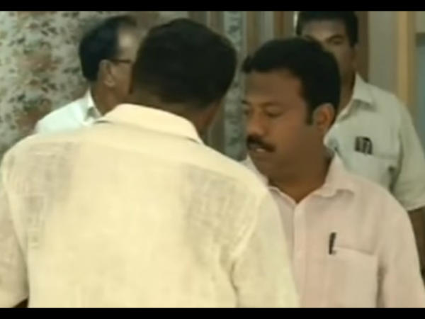 നാടകീയ കീഴടങ്ങൽ
