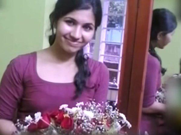 കേരളം വിട്ടു ?