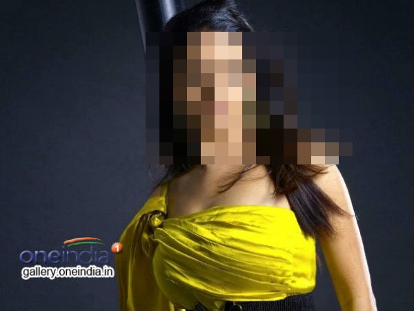 പോലീസിന്റെ കൈയ്യില്