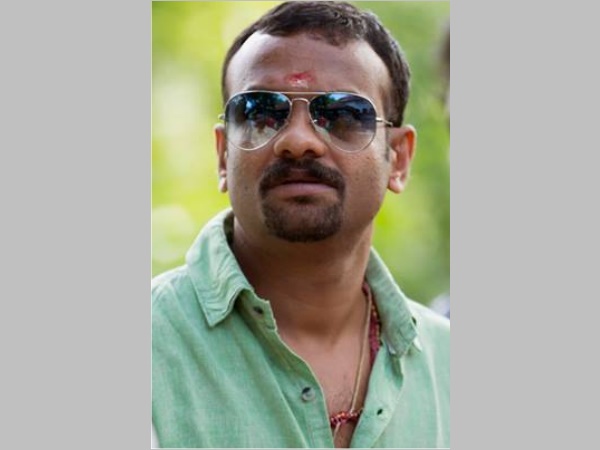 കാശ് കൊടുത്തോളൂ.. അത് മുതലാക്കരുത്