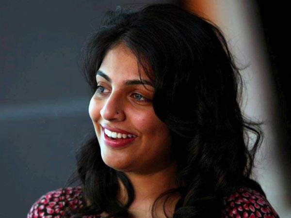 ഇഷ്ടം പോലെ വിവാദങ്ങളും