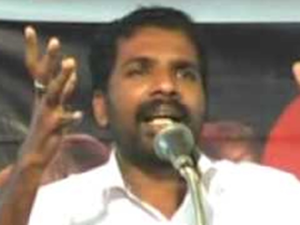 അടികൊടുക്കേണ്ടത് ശോഭയ്ക്കെന്ന്