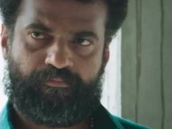 ഒരു തരത്തിലുള്ള ബന്ധവും ഇല്ല