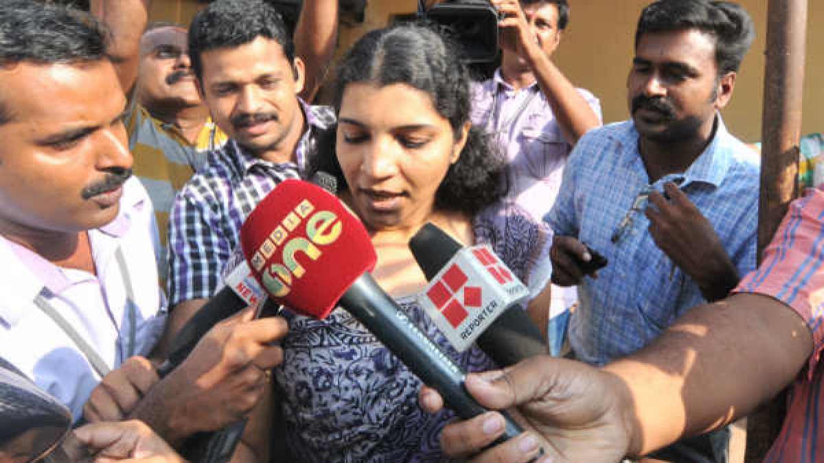 Solar scam is just a fraud case, says Government Malayalam Oneindia