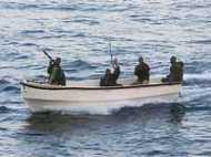 19 ഇന്ത്യക്കാരുള്ള കപ്പല്‍ റാഞ്ചി