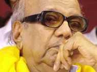 രാജയെ മാറ്റാന്‍ കോണ്‍ഗ്രസ്, വഴങ്ങാതെ ഡിഎംകെ