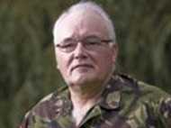 പൊണ്ണത്തടി: കരസേനാമേധാവിയ്ക്ക് പാകം യൂണിഫോമില്ല