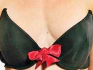 ബ്രാ അഴിയ്ക്കാന്‍ ഇനി കൈകൊട്ടിയാല്‍ മതി!