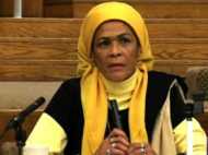 ആമിനവദൂദിനെവിലക്കിയത് പൊലീസ്,മുസ്ലീംമതനേതാക്കളല്ല?