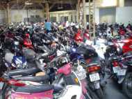 കാറുകളല്ല, പെട്രോള്‍ ഊറ്റുന്നത് ബൈക്കുകള്‍