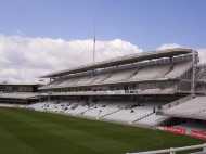 കുരുപൊട്ടാന്‍ വരട്ടെ, ലോര്‍ഡ്‌സ് ക്രിക്കറ്റിന്റെ മെക്ക തന്നെ...