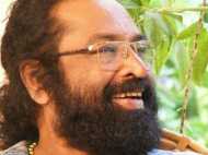 ബാബു കുഴിമറ്റത്തിന്റെ 'ലിംഗചലനം' പുതിയ ലെഗിംഗ്സ് വിവാദം