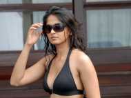 അനുഷ്‌ക എല്ലാവരും കൊതിക്കുന്ന ഹോട്ട് ജിലേബി; കോമഡി താരത്തിന്റെ വാക്കുകള്‍ വിവാദമാകുന്നു