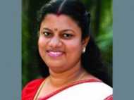 വിഎസ് ബുദ്ധിയില്ലാത്ത കഴുതയെന്ന് ബിന്ദു കൃഷ്ണ, പിണറായി കടിച്ചുകീറുന്ന സിംഹം!!!