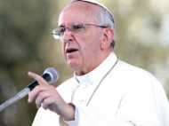 സ്വവര്‍ഗാനുരാഗികള്‍ ഒരുമിച്ച് ജീവിക്കുന്നത് വിവാഹത്തിന് തുല്യമാക്കരുത്: മാര്‍പാപ്പ