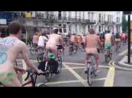 ആളുകള്‍ 'കളിക്കാന്‍' ആഗ്രഹിക്കുന്ന ചില 'അസാധാരണ കളികള്‍'... ഞെട്ടും... ഞെട്ടിത്തരിക്കും!!!