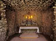 മരിച്ചവരുടെ തലയോട്ടികളും അസ്ഥികളുംകൊണ്ട് ഒരു പള്ളി; വിശ്വസിച്ചേ പറ്റൂ അങ്ങിനൊരു പള്ളിയുണ്ട്