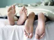 'പ്രേമിച്ച്' പീഡിപ്പിച്ചു, ഇന്ത്യന്‍ ഡ്രൈവറോട് വേലക്കാരികള്‍ ചെയ്തത് !! ഇരുവര്‍ക്കും തൂക്കുകയര്‍..