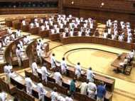 നടി ആക്രമിക്കപ്പെട്ട സംഭവത്തില്‍ സര്‍ക്കാര്‍ പ്രതിക്കൊപ്പമോ? സഭയില്‍ നടന്നത് വ്യക്തമാക്കുന്നത്!