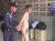 പശുവിനെ ഉമ്മവെച്ചു, പിന്നെ ബലാത്സംഗം ചെയ്തു... 40കാരന്‍ കാമഭ്രാന്തനെ പോലീസ് ഉടുതുണിയില്ലാതെ നടത്തി!!