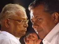 വിഎസിന് പുല്ലുവില...!! പിണറായി നല്‍കിയത് പ്രവേശന പാസ് മാത്രം..!! വാര്‍ഷികാഘോഷം വിഎസ് ഇല്ലാതെ..!!!