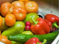 ഭീകരം!!ജൈവ പച്ചക്കറികളിലും മാരക വിഷം!!  കരളിനെയും നാഡീ വ്യവസ്ഥയെയും വരെ ബാധിക്കുന്നവ!!