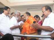 സങ്കടം മറന്ന് കുമ്മനവും കൂട്ടരുമെത്തി! കണ്ണന്താനത്തിന് ഉജ്ജ്വല സ്വീകരണം, ബിഡിജെഎസ് ഇടഞ്ഞുതന്നെ...