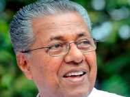 ഷാര്‍ജ തടവുകാരെ വിട്ടയച്ചത് ആര് പറഞ്ഞിട്ട്... എന്തോ? പിണുവടിയെ പൊളിച്ചടുക്കി സോഷ്യല്‍ മീഡിയ, കിടുവേ!