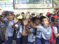 വെള്ളിയാഴ്ച സംസ്ഥാനത്തെ വിദ്യാഭ്യാസ സ്ഥാപനങ്ങള്‍ക്ക് അവധി, സര്‍ക്കാര്‍ ഓഫീസുകള്‍ പ്രവര്‍ത്തിക്കും