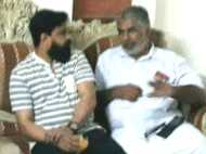 ഞെട്ടല്‍ മാറാതെ അബിയുടെ കുടുംബം... സാന്ത്വനവുമായി ദിലീപെത്തി, മൂകനായി ഷെയിന്‍ നിഗം