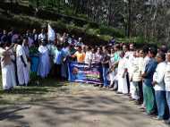 ചുരമില്ലാത്ത വയനാട് റോഡ്; പൂഴിത്തോട്  വ്യാപാരികളുടെ ശ്രദ്ധ ക്ഷണിക്കല്‍ യാത്ര