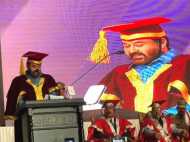 മോഹന്‍ലാല്‍ അങ്ങനെ 'വീണ്ടാമതും' ഡോക്ടർ ആയി!!! അതും പിടി ഉഷയ്‌ക്കൊപ്പം... ആരാധകര്‍ 'അതിര്' കടന്നു...