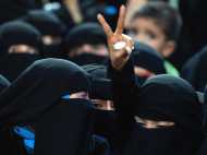 സൗദികളുടെ വിദേശികളായ ഭാര്യമാര്‍ക്ക്  സൗദി പൗരത്വം നേടാന്‍ വീണ്ടും അവസരം