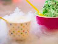 പുക വരുന്ന ഐസ്ക്രീം കഴിച്ചാൽ പ്രശ്നമുണ്ടോ? സ്വന്തം റിസ്ക്കിൽ കഴിക്കണമെന്ന് ഭക്ഷ്യസുരക്ഷാ വകുപ്പ്!