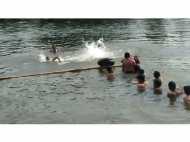 അഗ്‌നിശമനസേന വിദ്യാര്‍ഥികള്‍ക്കായി നടത്തുന്ന നീന്തല്‍ പരിശീലനം തടയാൻ സാമൂഹ്യ വിരുദ്ധരുടെ ശ്രമം