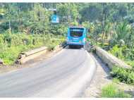 ഇടുക്കിയില്‍ അപകട കെണിയൊരുക്കി പാലങ്ങള്‍: പുനര്‍ നിര്‍മ്മാണത്തിന് നടപടിയില്ല...