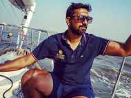 ആശ്വാസ തീരത്തേക്ക്.. മലയാളി നാവികൻ അഭിലാഷ് ടോമിയെ രക്ഷപ്പെടുത്തി.. രക്ഷകൻ 'ഒസിരിസ്'