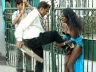 മോദിക്ക് ജയ് വിളിച്ച ഹിന്ദു യുവതിയുടെ വസ്ത്രമുരിച്ചു; നാഭിക്ക് ആഞ്ഞുചവിട്ടി!! കോണ്‍ഗ്രസുകാര്‍?