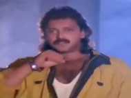 ട്രാക്ക് സ്യൂട്ടിൽ അഴുകിയ മൃതദേഹം...  മദ്യക്കുപ്പി, വാട്‌സ് ആപ്പ് സന്ദേശങ്ങള്‍! ആ 'വില്ലൻ' മരിച്ചത്