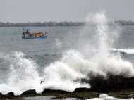 വീണ്ടു വായൂ: ഗുജറാത്ത് തീരം ഭീതിയുടെ നീഴലില്‍, അടുത്ത ആഴ്ചയോടെ ചുഴലിക്കാറ്റ് തീരം തൊടുമെന്ന്