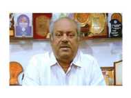 തന്റെ കടക്ക് ലൈസന്‍സില്ല: ആരും എടുക്കേണ്ടെന്ന പ്രസംഗം, ടി നസ്‌റുദ്ദീന്റെ കടപൂട്ടിച്ചു