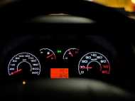 പരിഭ്രാന്തി പരത്തി യുവാവിന്റെ സാഹസിക കാര്‍ യാത്ര; വണ്ടി പഞ്ചര്‍; പിന്നെ സംഭവിച്ചത്