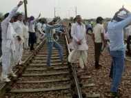 ട്രയിന്‍ ഗതാഗതം തടസപ്പെടുത്തി രാജസ്ഥാനില്‍ ഗുജ്ജര്‍ വിഭാഗത്തിന്റെ പ്രക്ഷോഭം